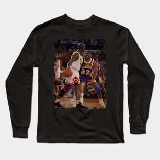 Michael Jordan vs Magic Johnson Vintage #3 Long Sleeve T-Shirt